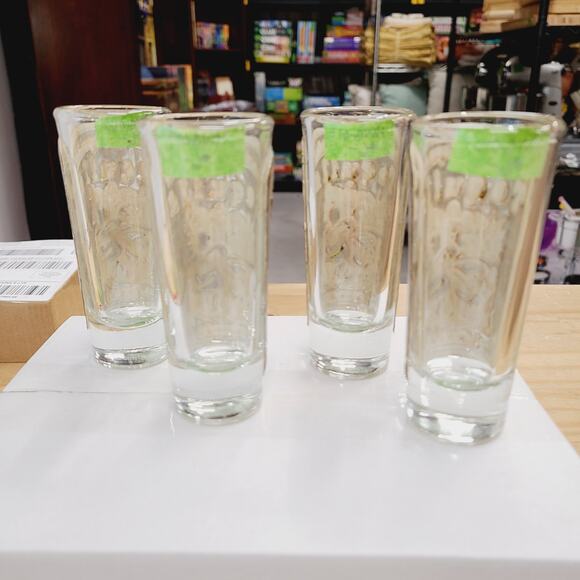 Shot Glasses Reserva Especial Mexico Tequila, embossed Tin 4", Set of 2 EUC - Picture 4 of 6